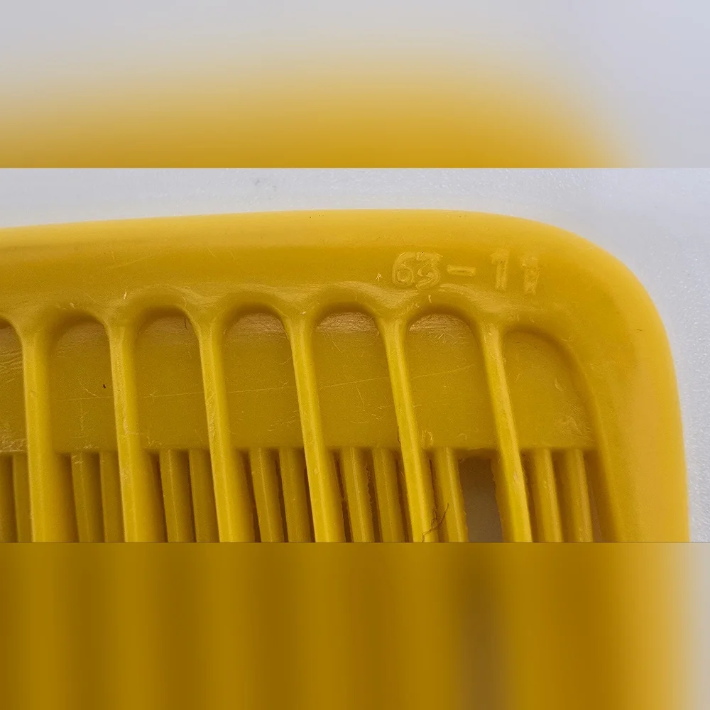 Vintage Yellow Pocket Comb 5